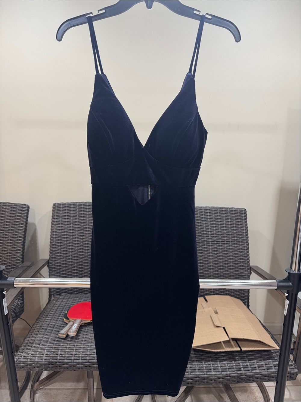 Black Velvet Spaghetti Strap Bodycon Dress